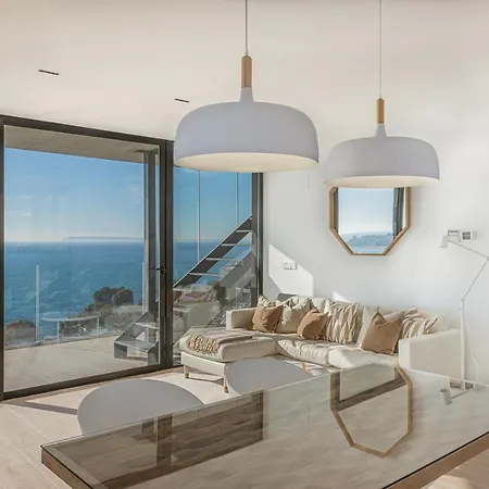 Apartment Modern Sea Front Jacuzzi Blue Sky *