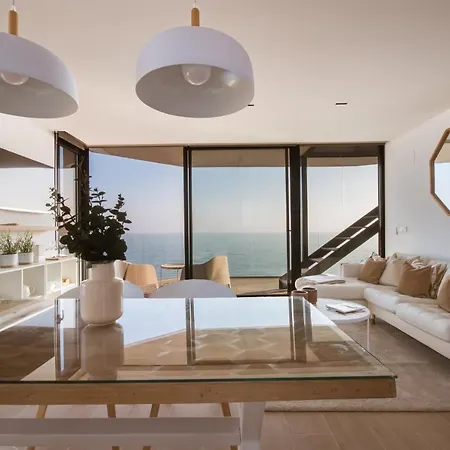 Appartement Modern Sea Front Jacuzzi Blue Sky *