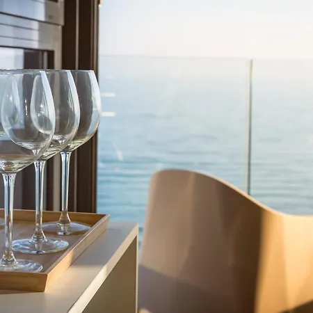 Modern Sea Front Jacuzzi Blue Sky Appartement Alicante